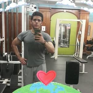 Meet your Posher, Yassin